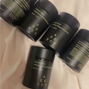 Cloud Care Weightless Whipped Moisturizer - Black